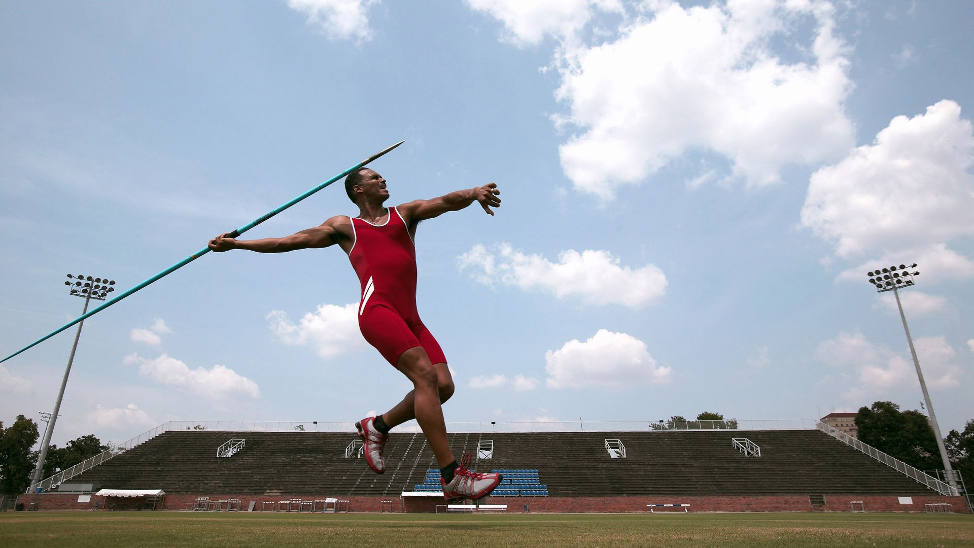 欧冠“冷门逆袭”：弱旅的逆天崛起之路，欧冠十大冷门